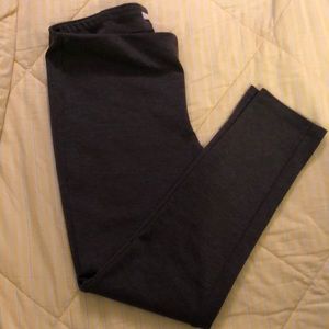 New York& Company gray stretch leggings size L